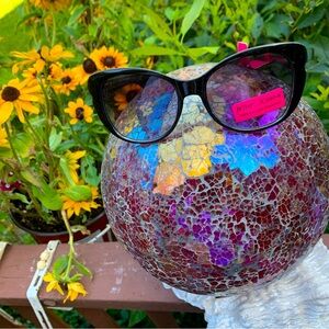 Betsey Johnson sunglasses titanium trim glitter infused shades gun metal color